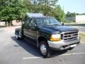 2000 Woodland Green Metallic Ford F450 Super Duty Lariat Crew Cab Chassis 5th Wheel  photo #2