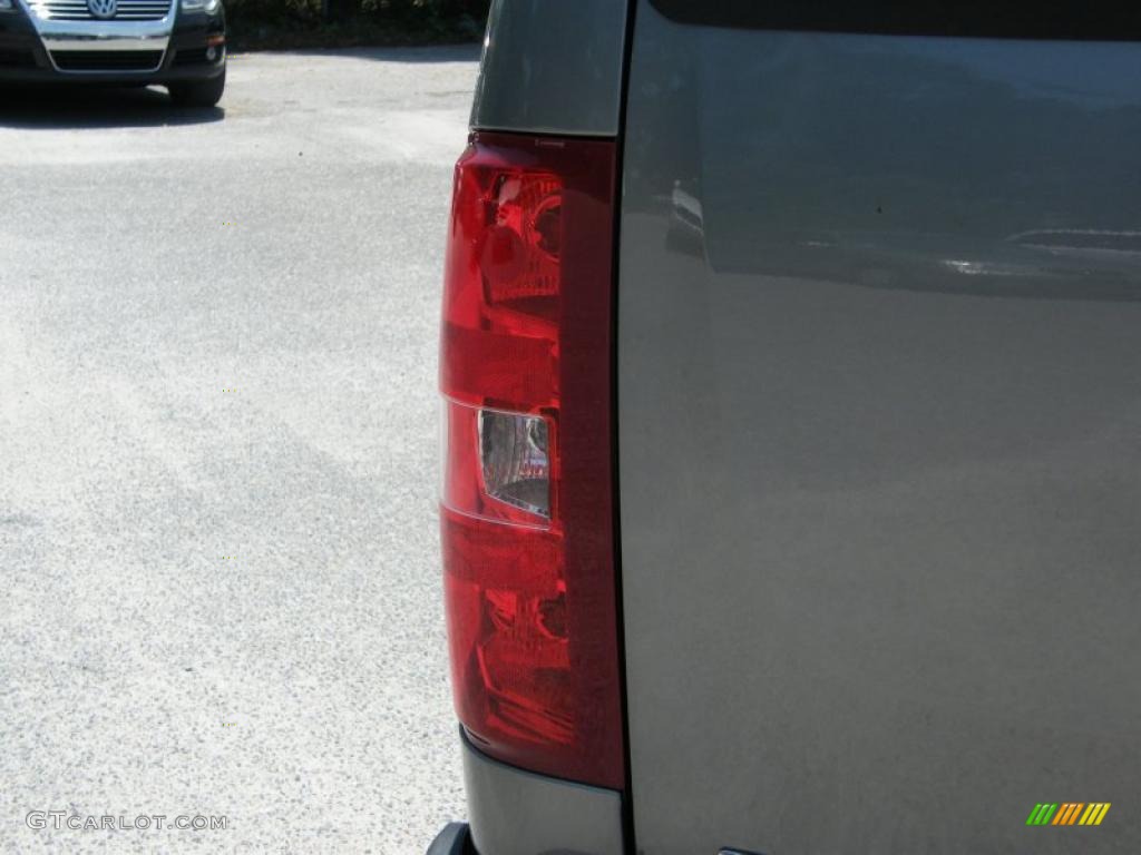 2008 Silverado 1500 LT Extended Cab - Graystone Metallic / Dark Titanium photo #10