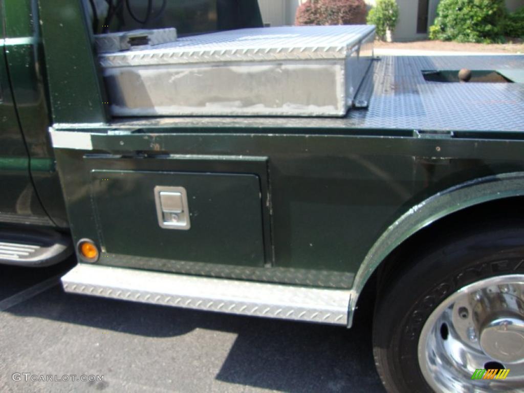 2000 F450 Super Duty Lariat Crew Cab Chassis 5th Wheel - Woodland Green Metallic / Medium Parchment photo #14