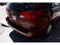 2005 Salsa Red Pearl Toyota Sienna LE  photo #22