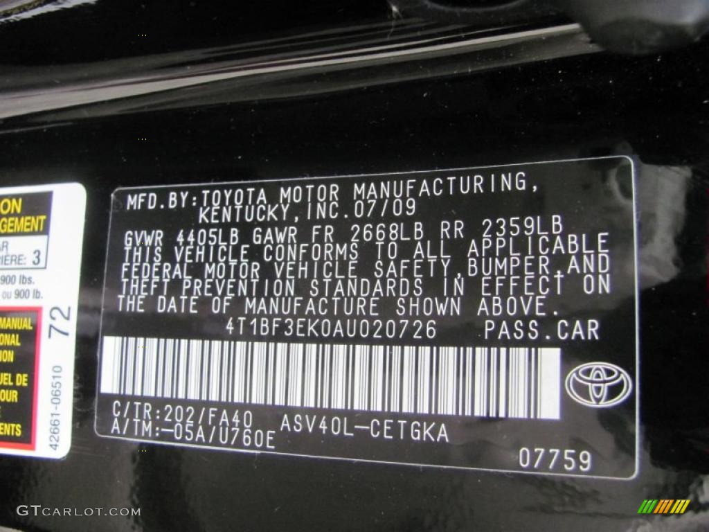 2010 Camry XLE - Black / Bisque photo #14