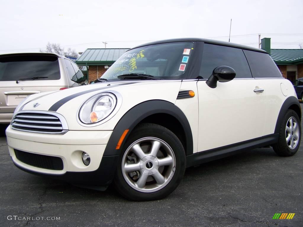 2008 Cooper Hardtop - Pepper White / Grey/Black photo #1