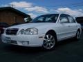 Clear White - Optima LX V6 Photo No. 1