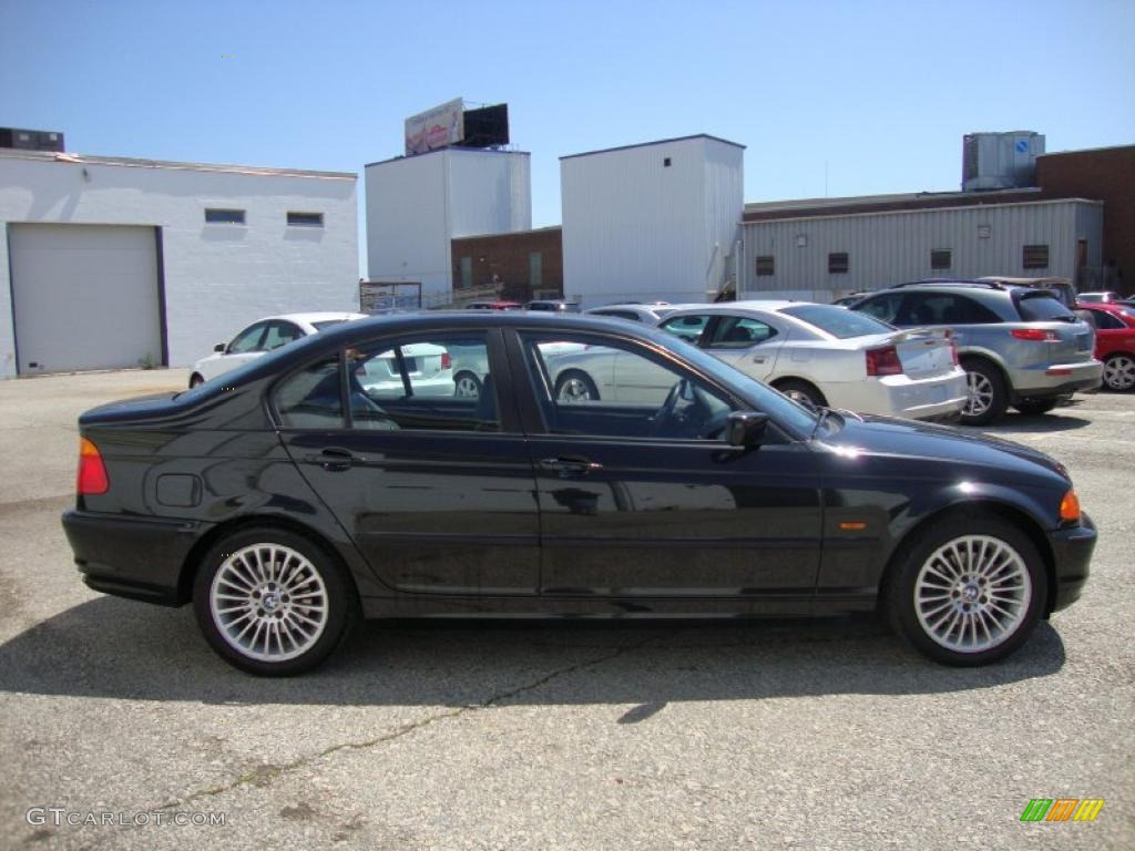 2001 3 Series 325xi Sedan - Jet Black / Black photo #7