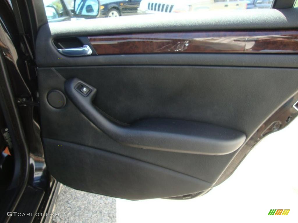 2001 3 Series 325xi Sedan - Jet Black / Black photo #26