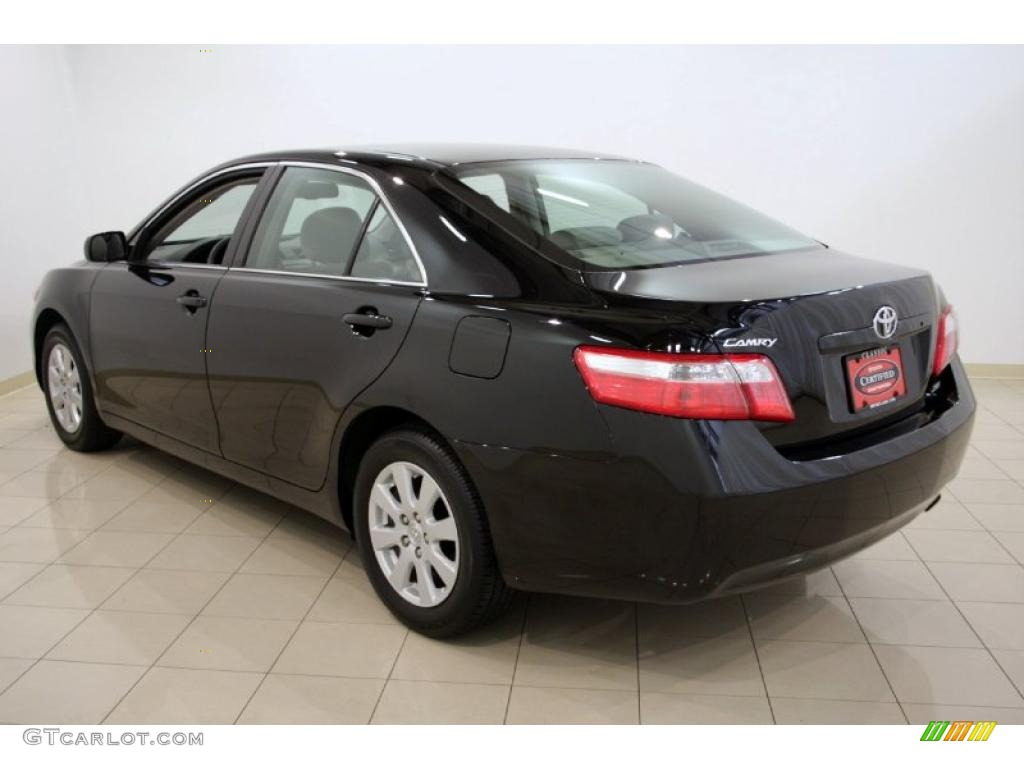 2007 Camry XLE - Black / Bisque photo #5