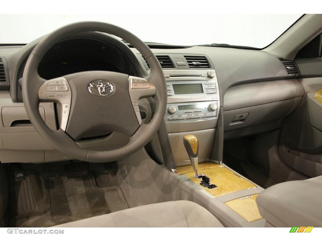 2007 Camry XLE - Black / Bisque photo #12