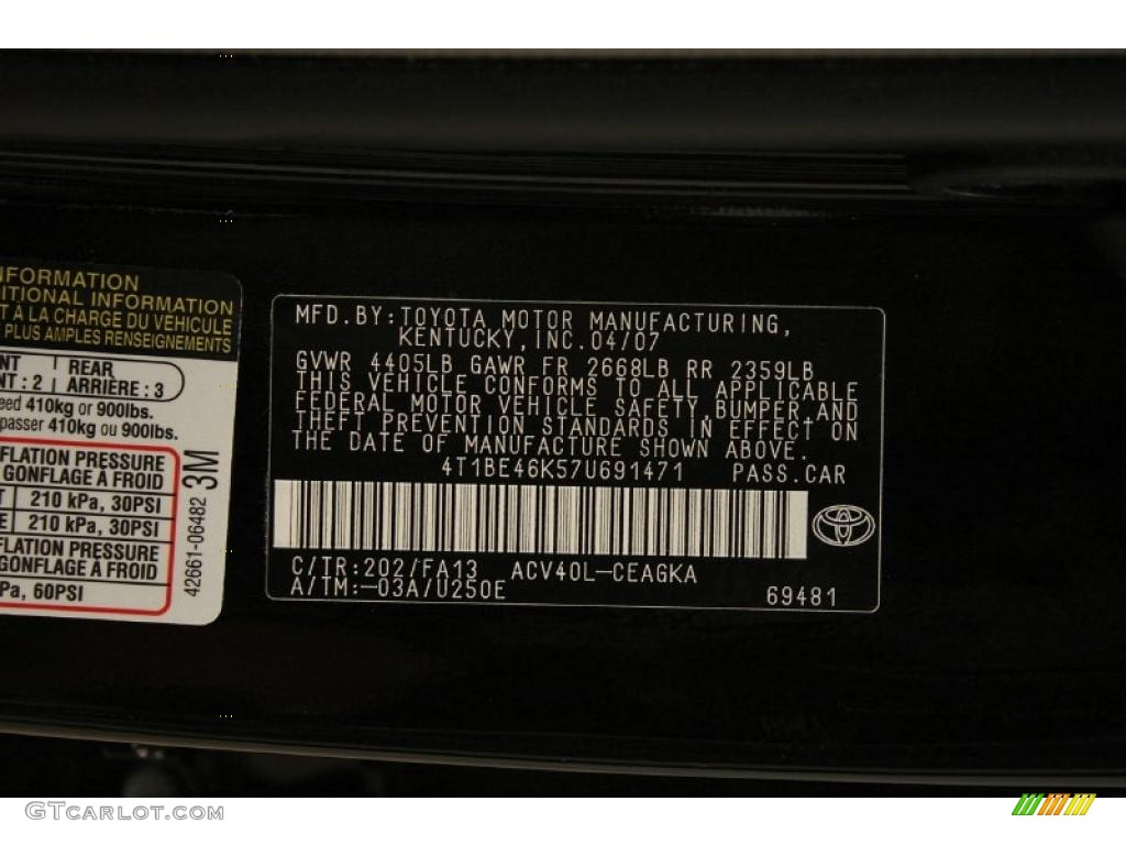 2007 Camry XLE - Black / Bisque photo #29