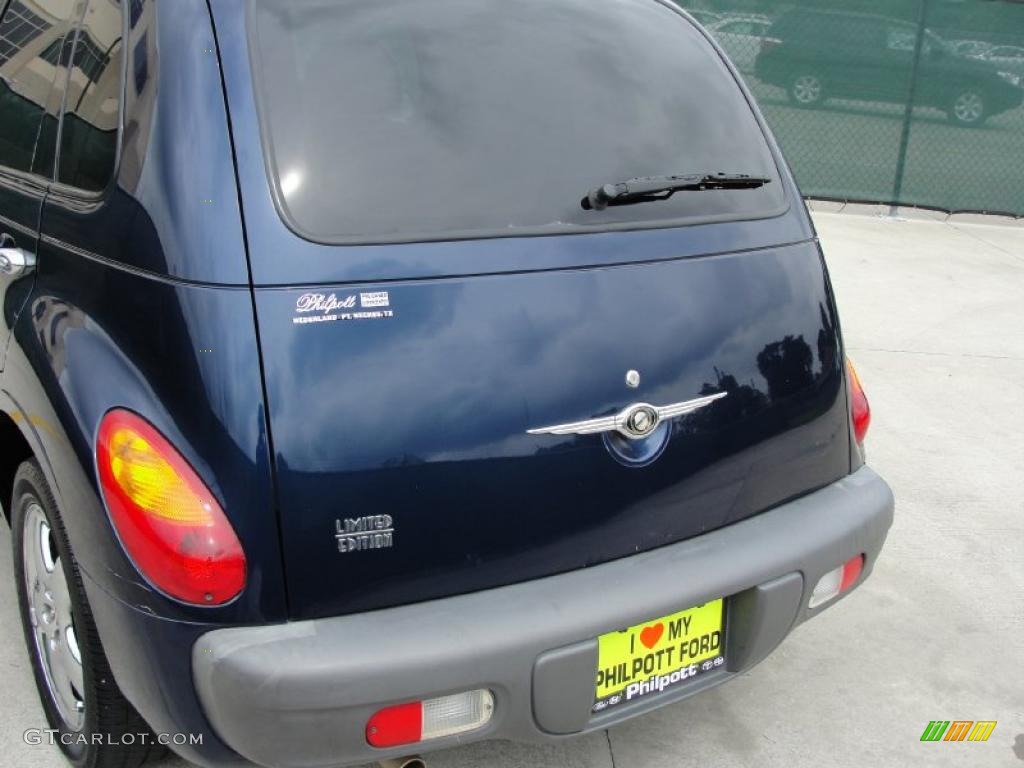 2002 PT Cruiser Limited - Patriot Blue Pearlcoat / Taupe photo #23