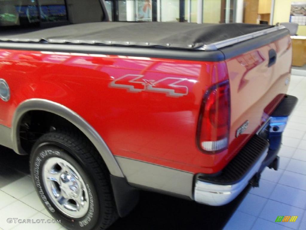 2001 F150 Lariat SuperCab 4x4 - Bright Red / Medium Parchment photo #5