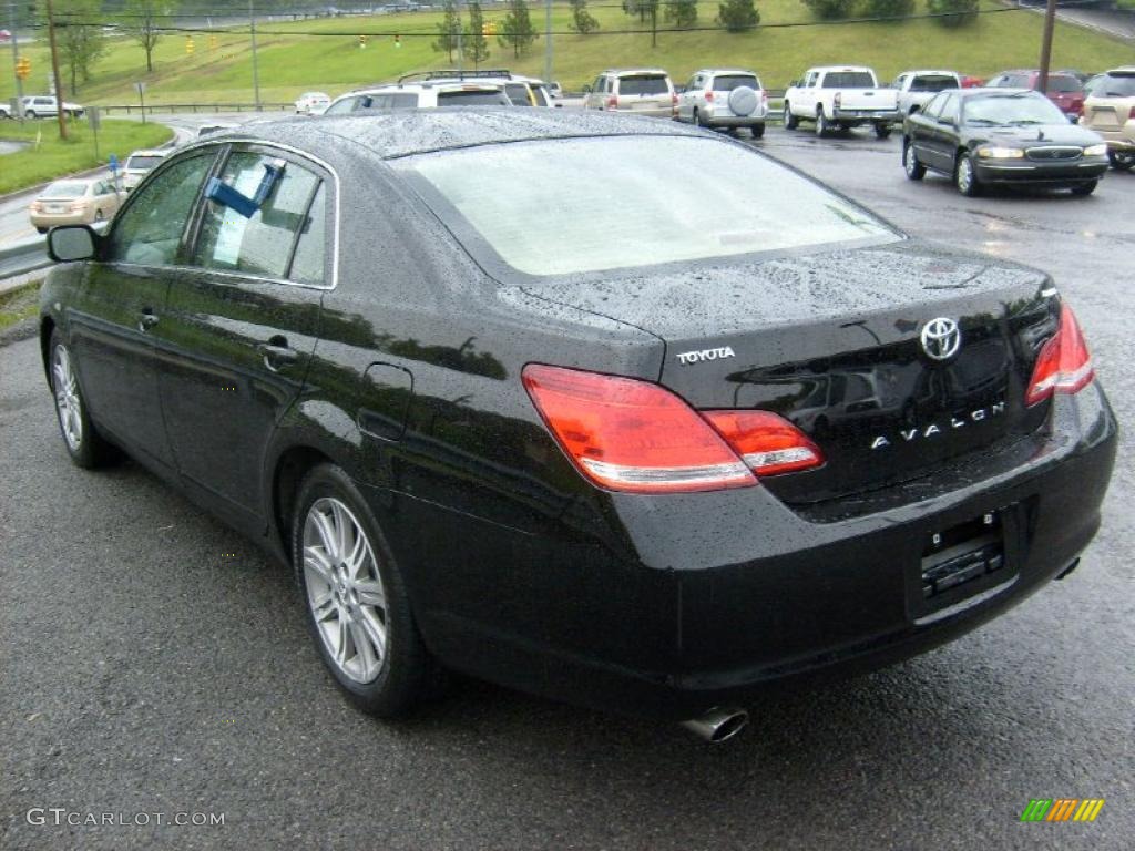 2005 Avalon Limited - Black / Light Gray photo #4