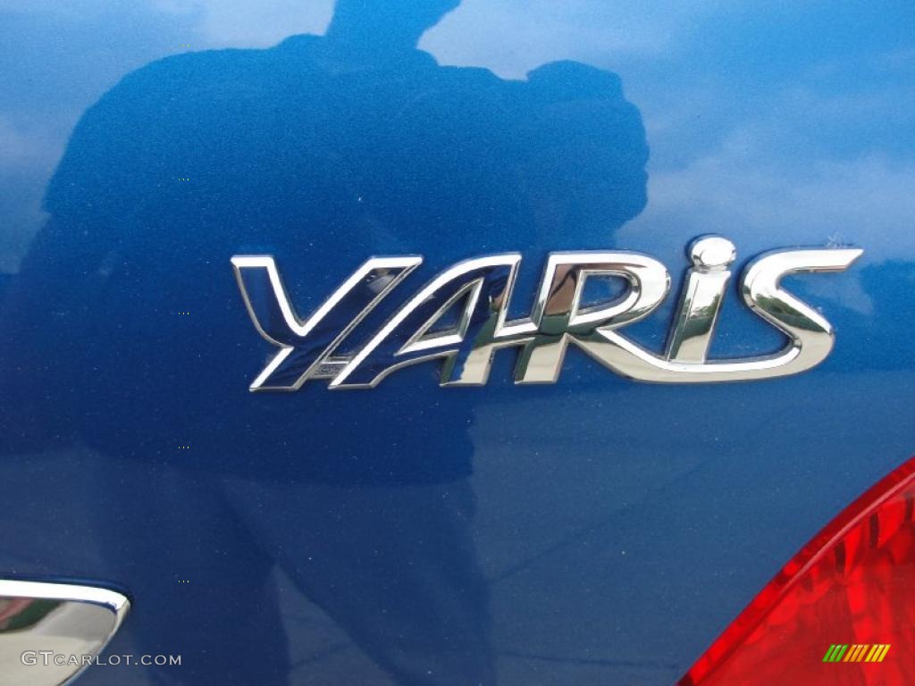 2009 Yaris Sedan - Blue Streak Metallic / Dark Charcoal photo #21