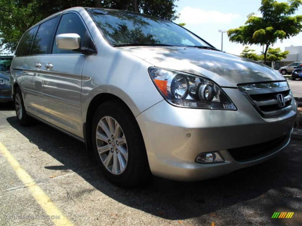 2005 Odyssey Touring - Silver Pearl Metallic / Black photo #1