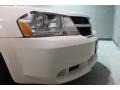 Stone White - Avenger SE Photo No. 36