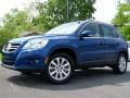 Sapphire Blue Metallic - Tiguan SE 4Motion Photo No. 5