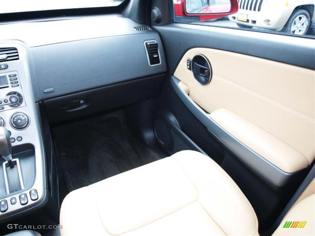 2006 Torrent AWD - Fever Red Metallic / Sand Beige photo #13