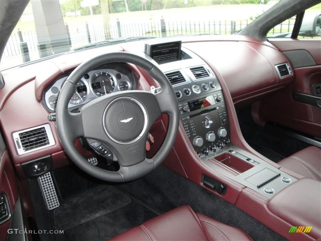 2007 V8 Vantage Coupe - Tungsten Silver / Iron Ore Red photo #21
