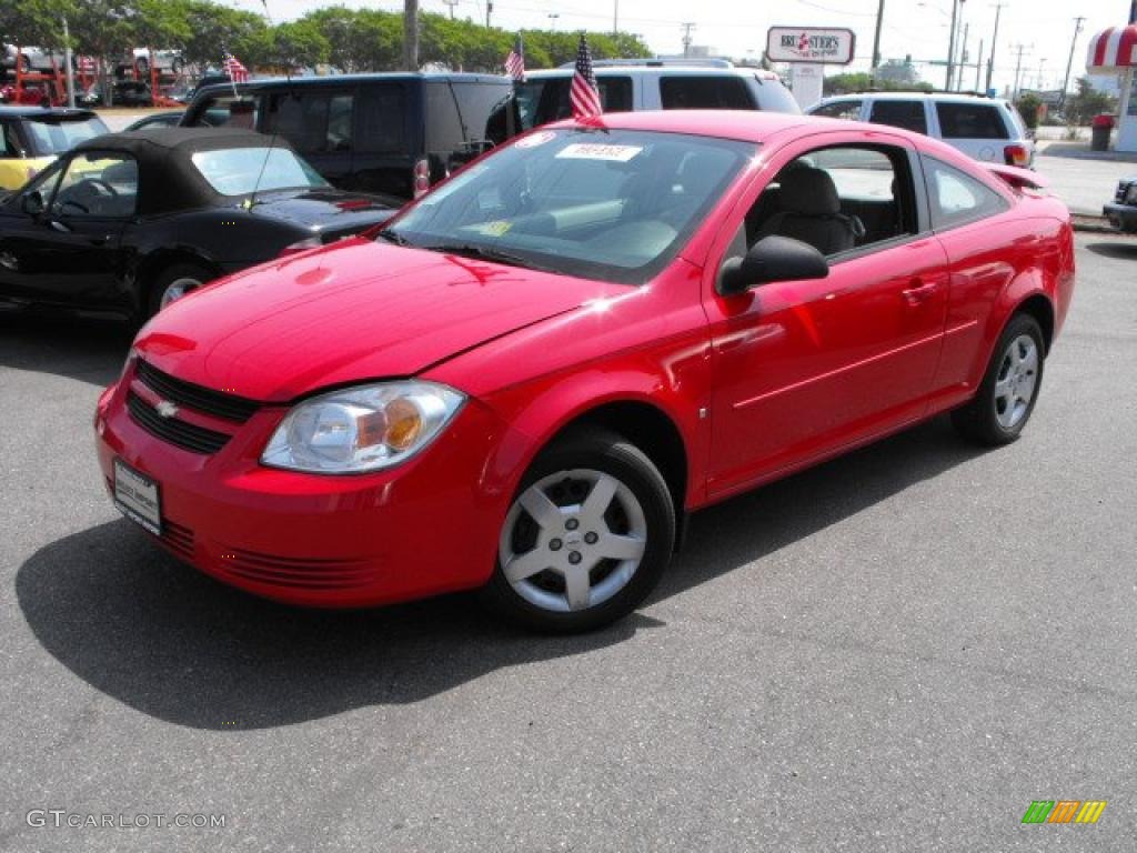 2006 Cobalt LS Coupe - Victory Red / Gray photo #1