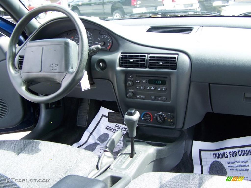 2001 Cavalier Coupe - Indigo Blue Metallic / Graphite photo #11
