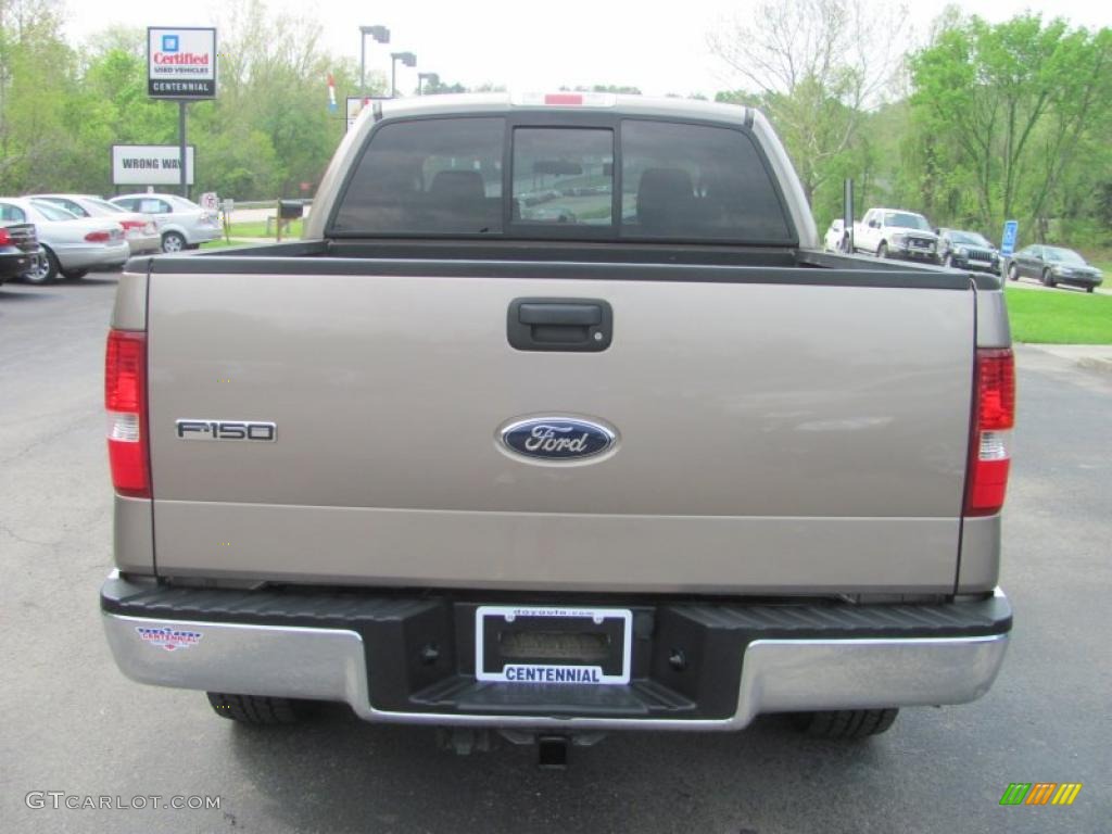 2006 F150 XLT SuperCrew 4x4 - Arizona Beige Metallic / Tan photo #4