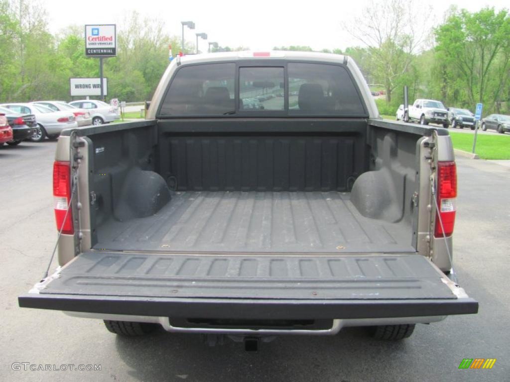 2006 F150 XLT SuperCrew 4x4 - Arizona Beige Metallic / Tan photo #10