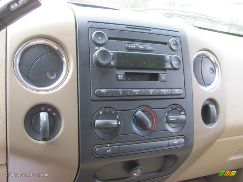 2006 F150 XLT SuperCrew 4x4 - Arizona Beige Metallic / Tan photo #12