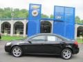 Black - G6 V6 Sedan Photo No. 2