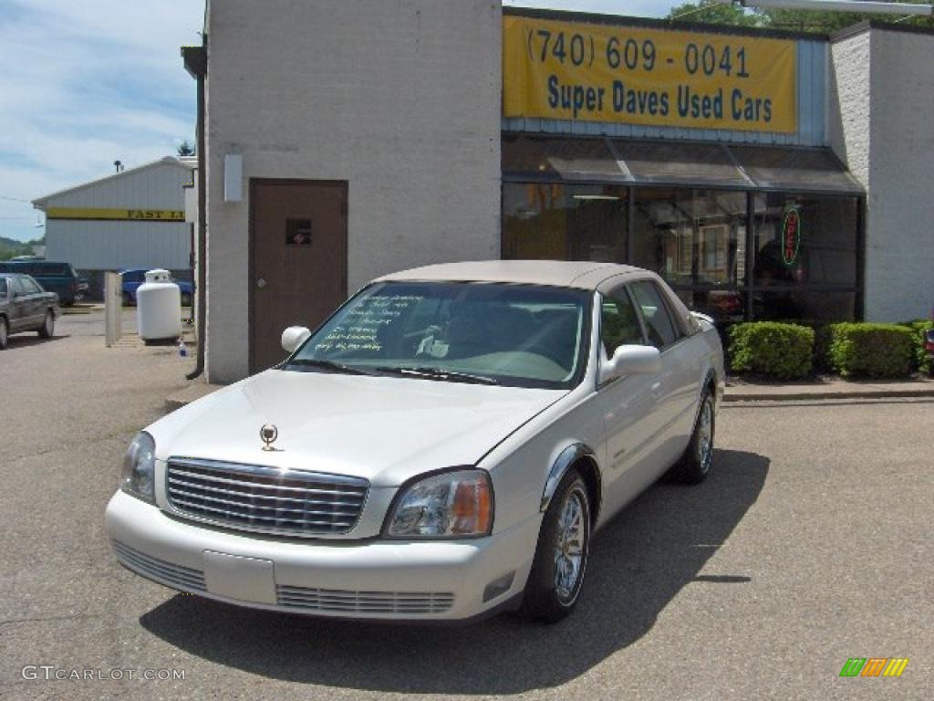 2002 DeVille Sedan - White Diamond Pearl / Neutral Shale photo #12