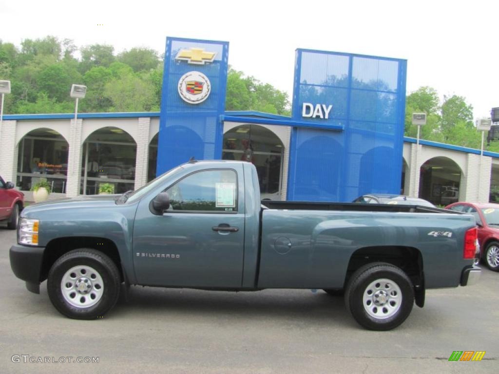 2009 Silverado 1500 Regular Cab 4x4 - Blue Granite Metallic / Dark Titanium photo #2