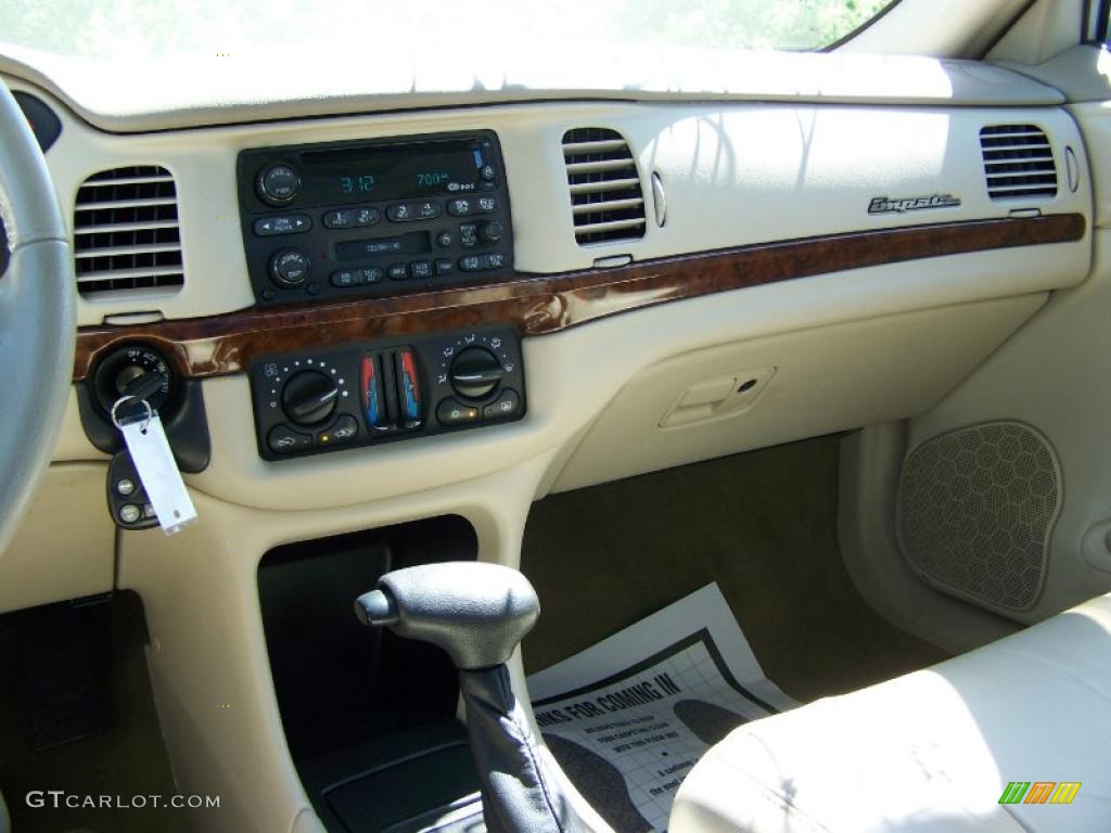2004 Impala LS - White / Neutral Beige photo #22