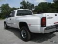 2002 Bright White Dodge Ram 3500 SLT Quad Cab Dually  photo #9