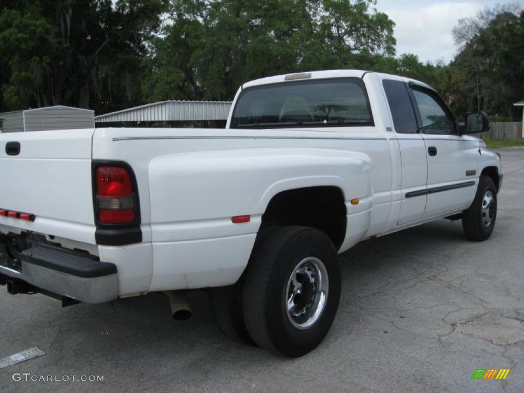 2002 Ram 3500 SLT Quad Cab Dually - Bright White / Mist Gray photo #10