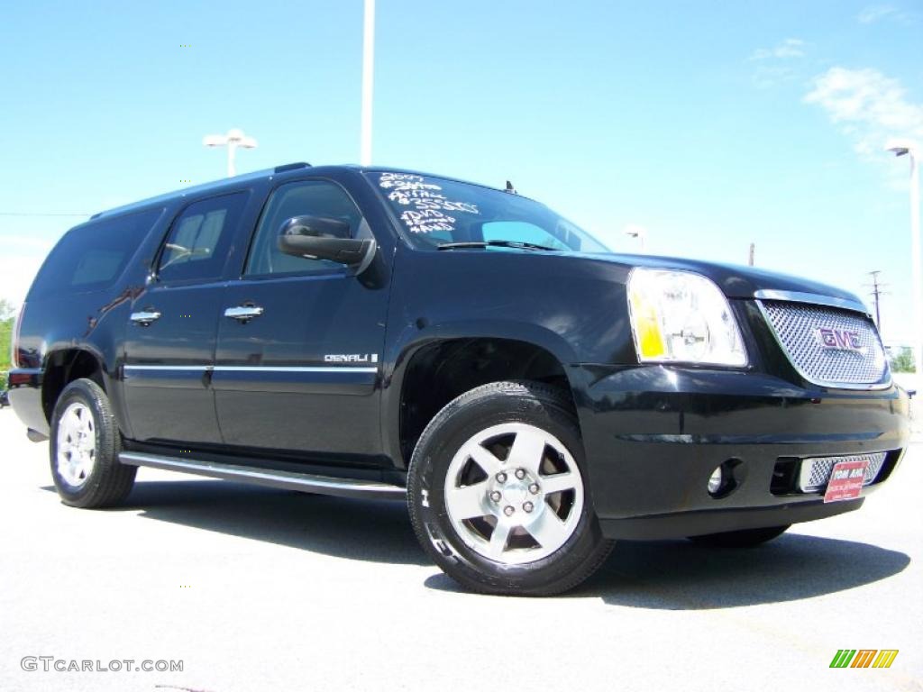 2007 Yukon XL Denali AWD - Onyx Black / Cocoa/Light Cashmere photo #1