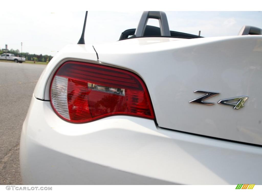 2007 Z4 3.0i Roadster - Alpine White / Black photo #15