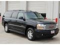 GMC Yukon Denali 2005
