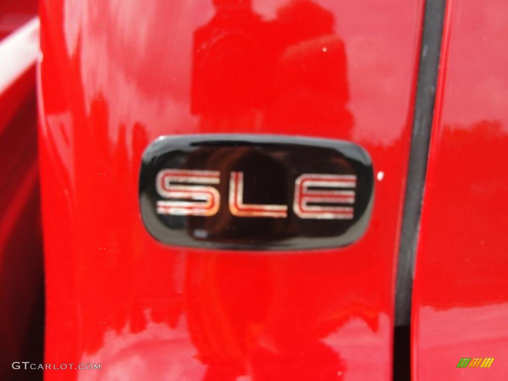 2005 Sierra 1500 SLE Crew Cab - Fire Red / Pewter photo #18