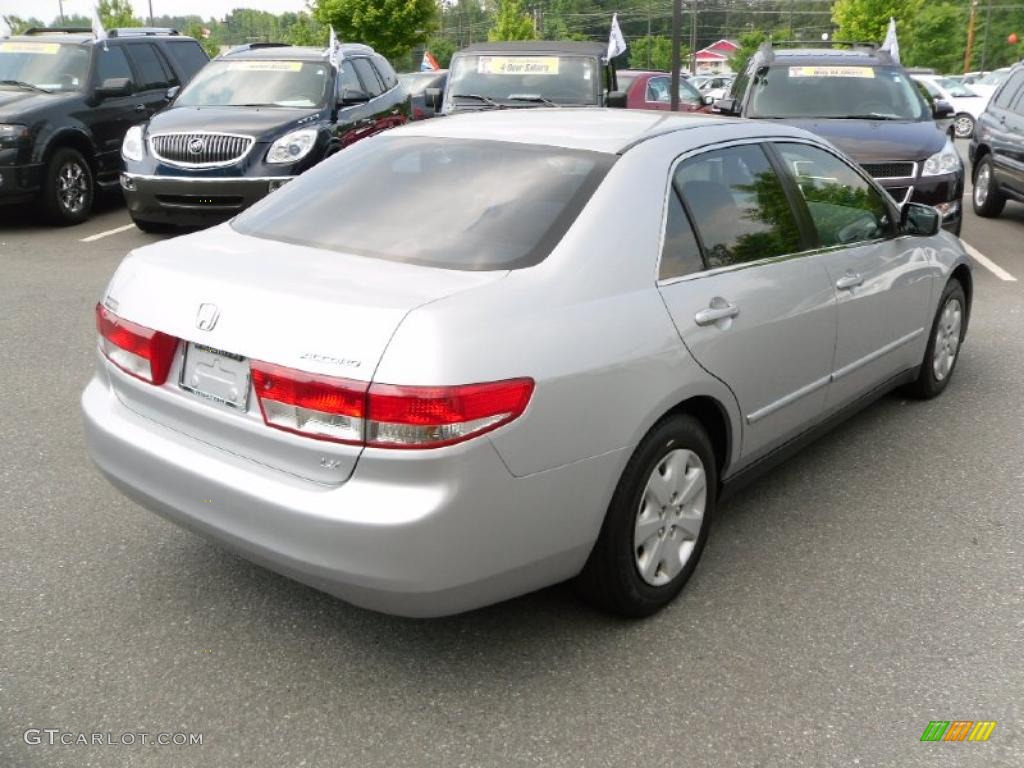 2003 Accord LX Sedan - Satin Silver Metallic / Black photo #4