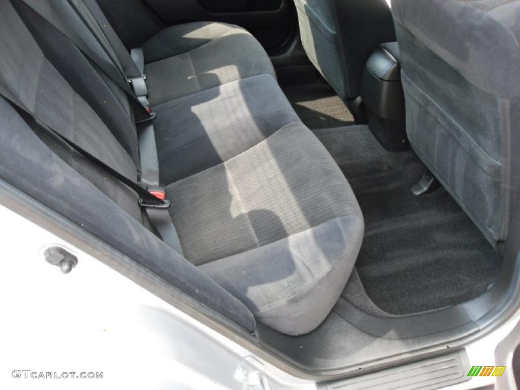 2003 Accord LX Sedan - Satin Silver Metallic / Black photo #16