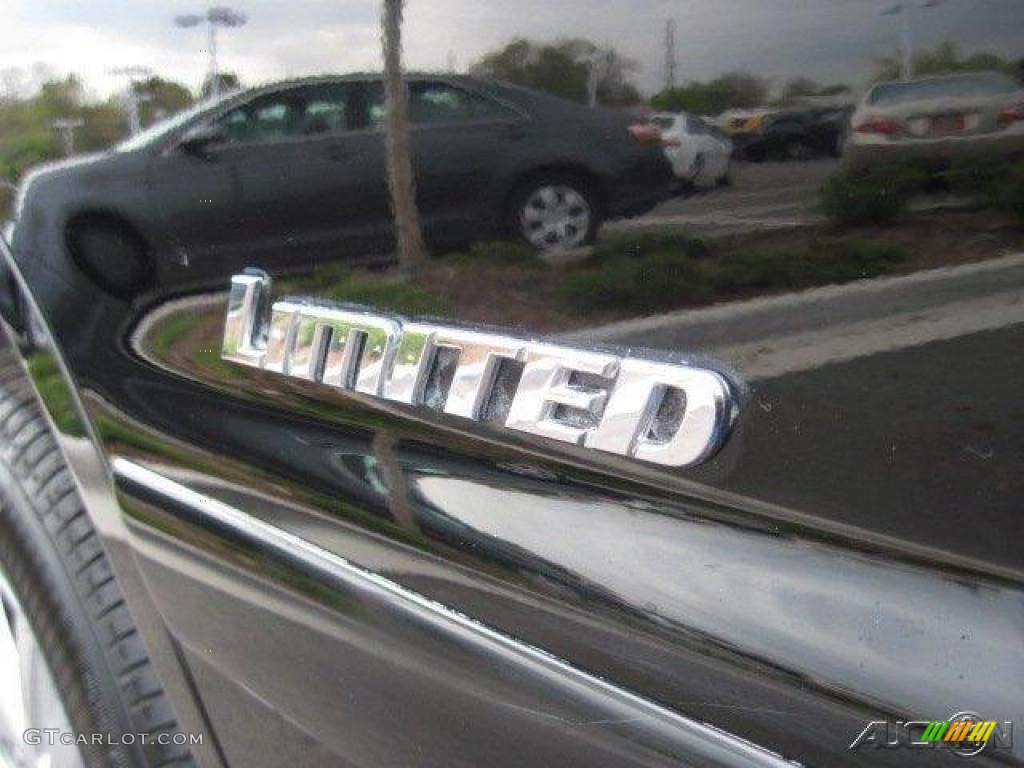 2007 Highlander Hybrid Limited 4WD - Black / Ivory Beige photo #28