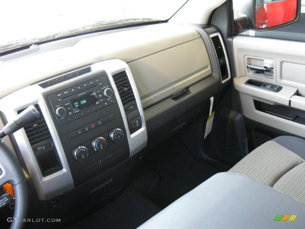 2010 Ram 1500 Big Horn Quad Cab - Inferno Red Crystal Pearl / Dark Slate/Medium Graystone photo #20