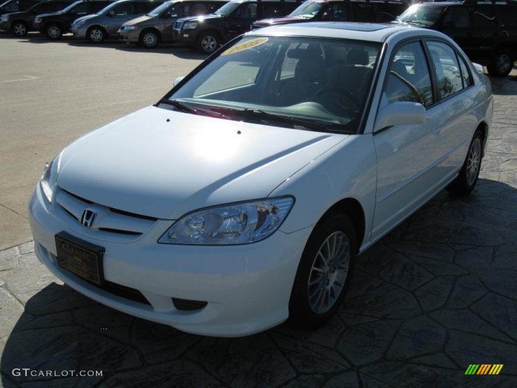 2005 Civic EX Sedan - Taffeta White / Ivory photo #2