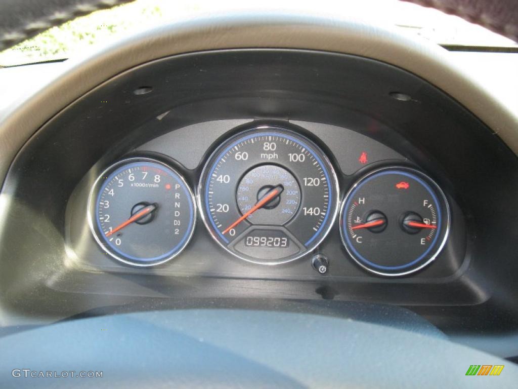 2005 Civic EX Sedan - Taffeta White / Ivory photo #15