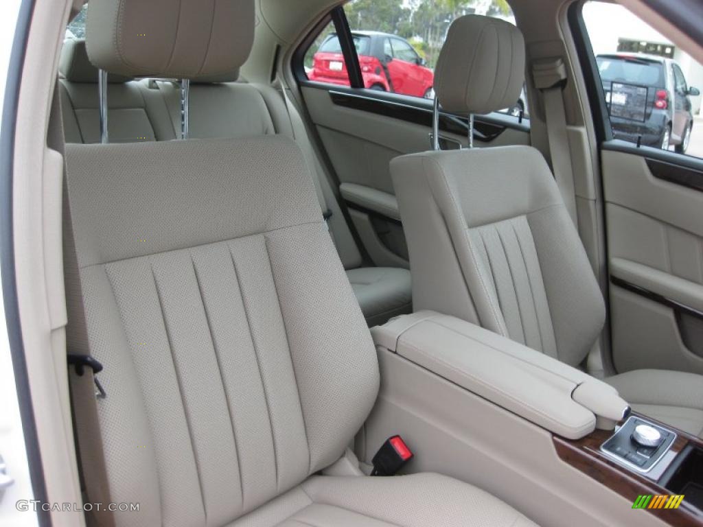 2010 E 550 Sedan - Arctic White / Almond Beige photo #9
