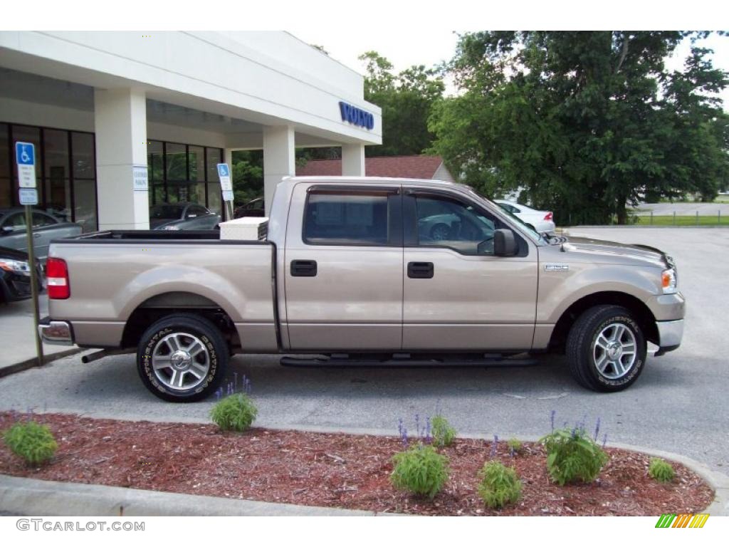 2006 F150 XLT SuperCrew - Arizona Beige Metallic / Tan photo #8