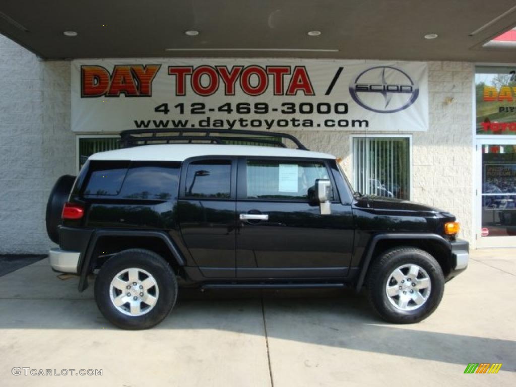 Black Diamond Toyota FJ Cruiser