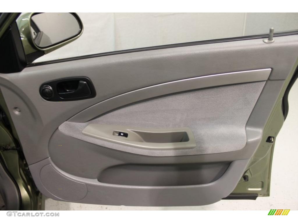 2006 Forenza Wagon - Desert Green Metallic / Grey photo #9