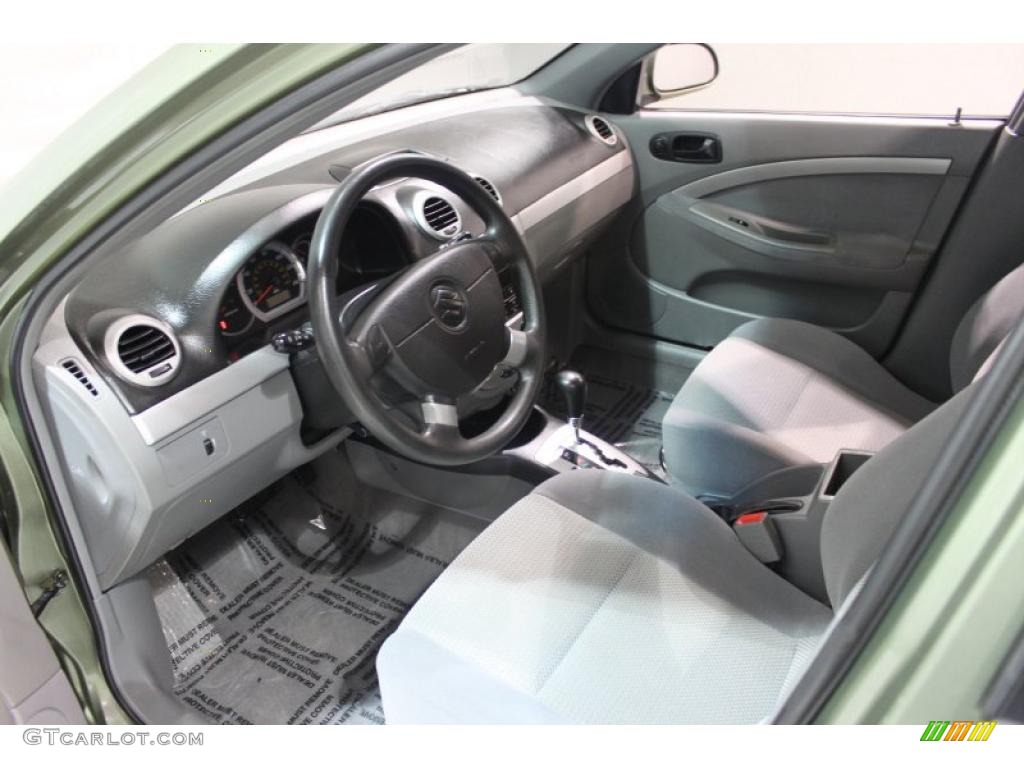 2006 Forenza Wagon - Desert Green Metallic / Grey photo #10