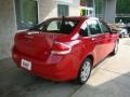 Vermillion Red - Focus SE Sedan Photo No. 2