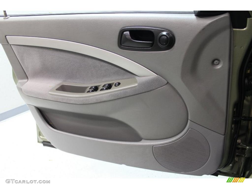 2006 Forenza Wagon - Desert Green Metallic / Grey photo #25