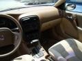 2002 Medium Gold Saturn L Series L100 Sedan  photo #16